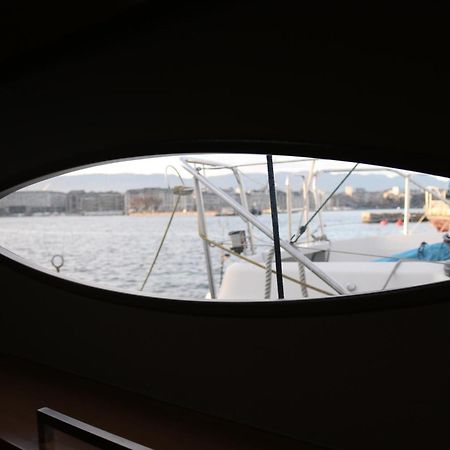 Floatinn Boat-Bnb Genebra Exterior foto